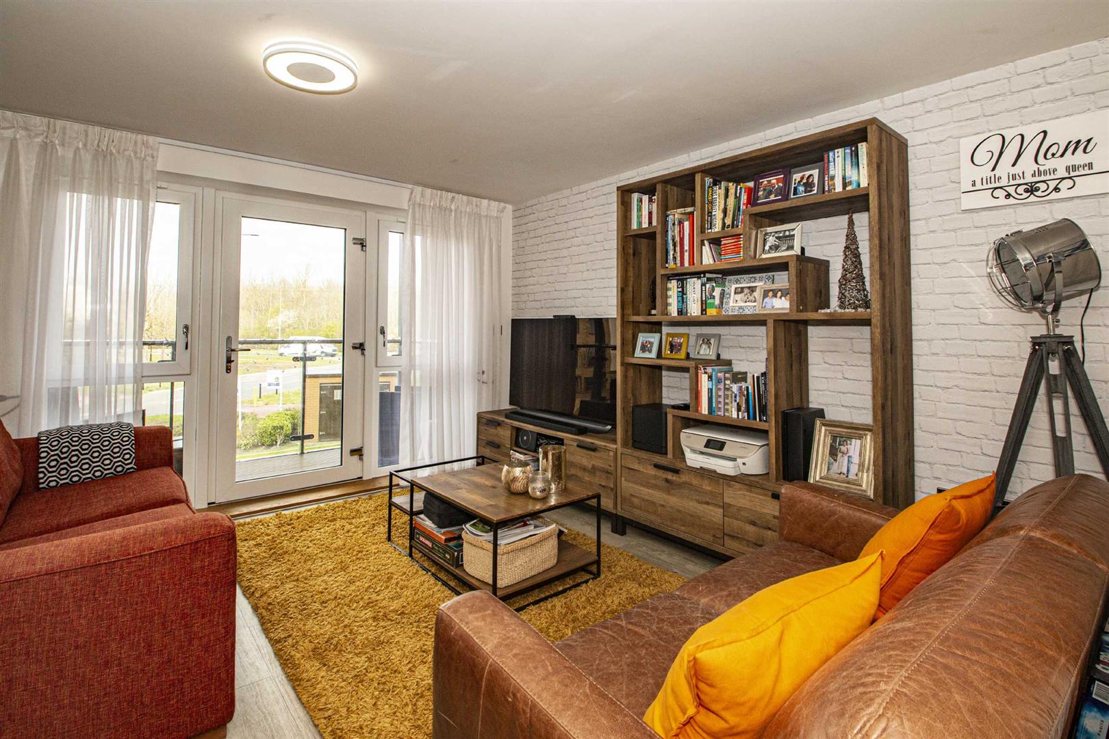 36 Atlas Way, Oakgrove, Milton Keynes